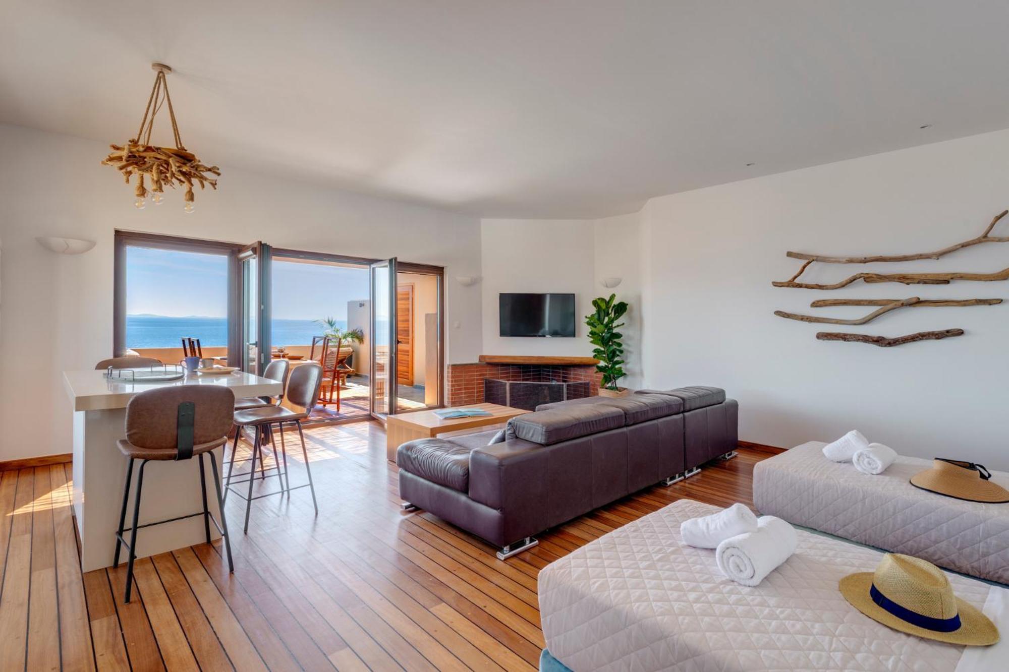 Lalari Beach Suites Vári المظهر الخارجي الصورة