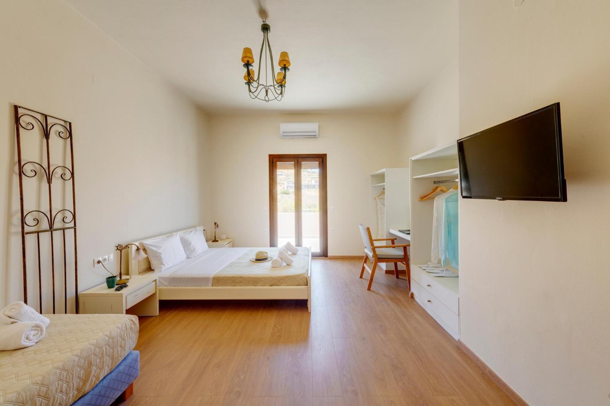 Lalari Beach Suites Vári المظهر الخارجي الصورة
