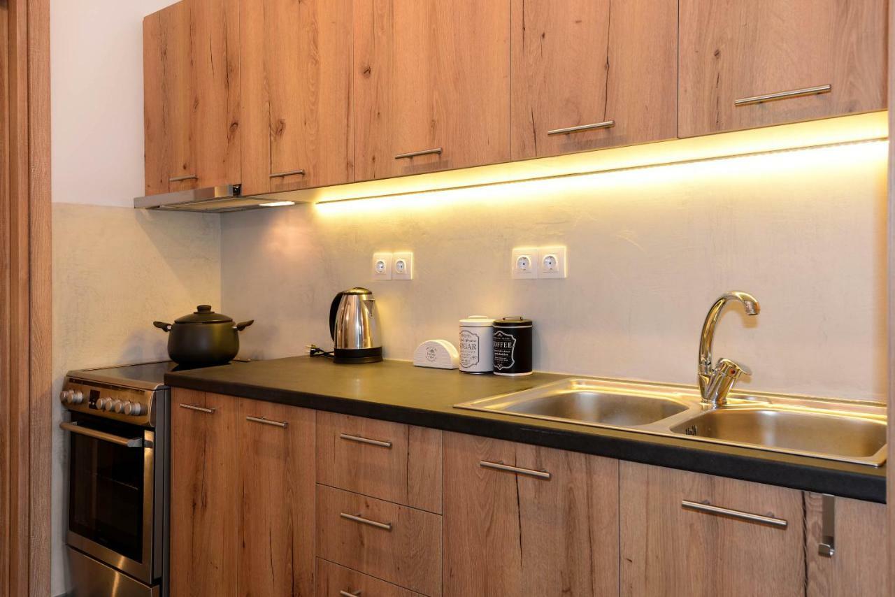 Lalari Beach Suites Vári المظهر الخارجي الصورة