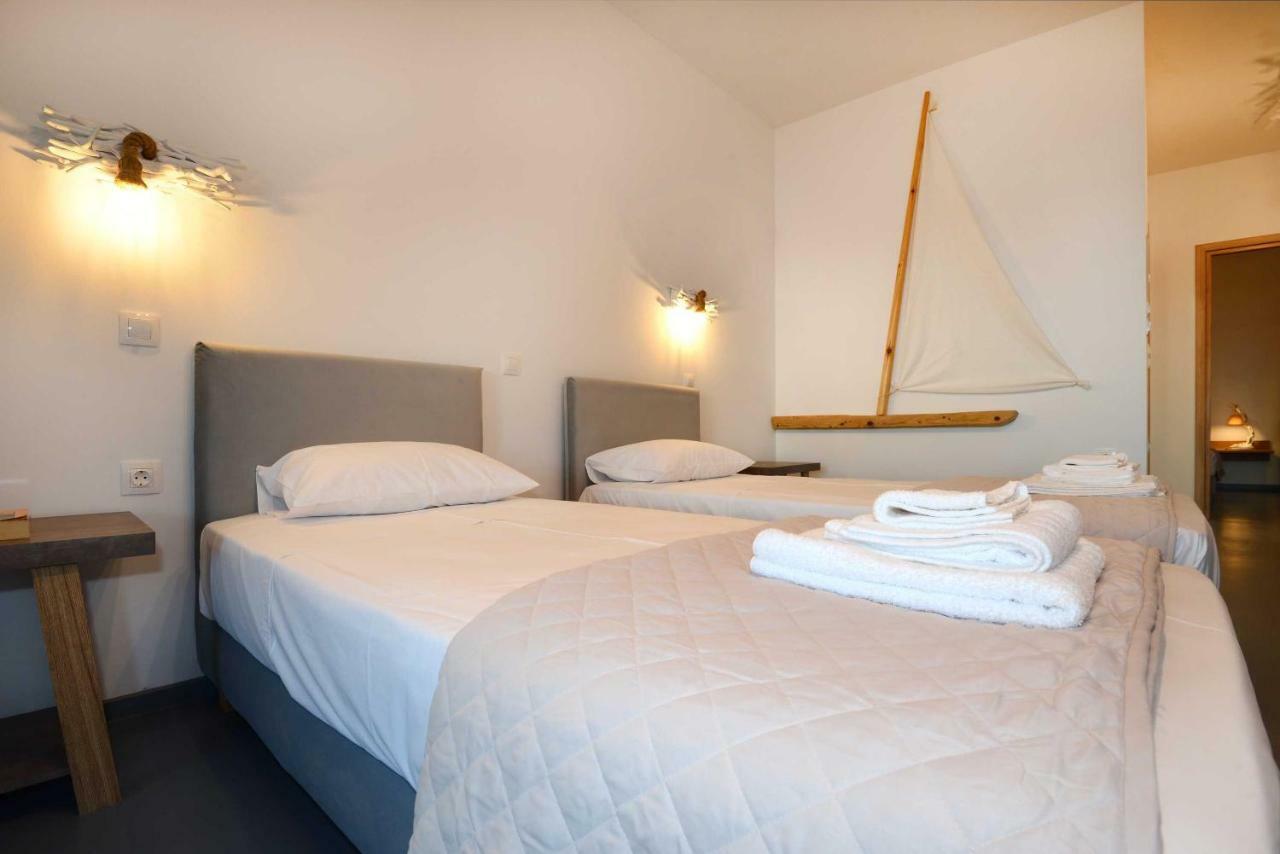 Lalari Beach Suites Vári المظهر الخارجي الصورة
